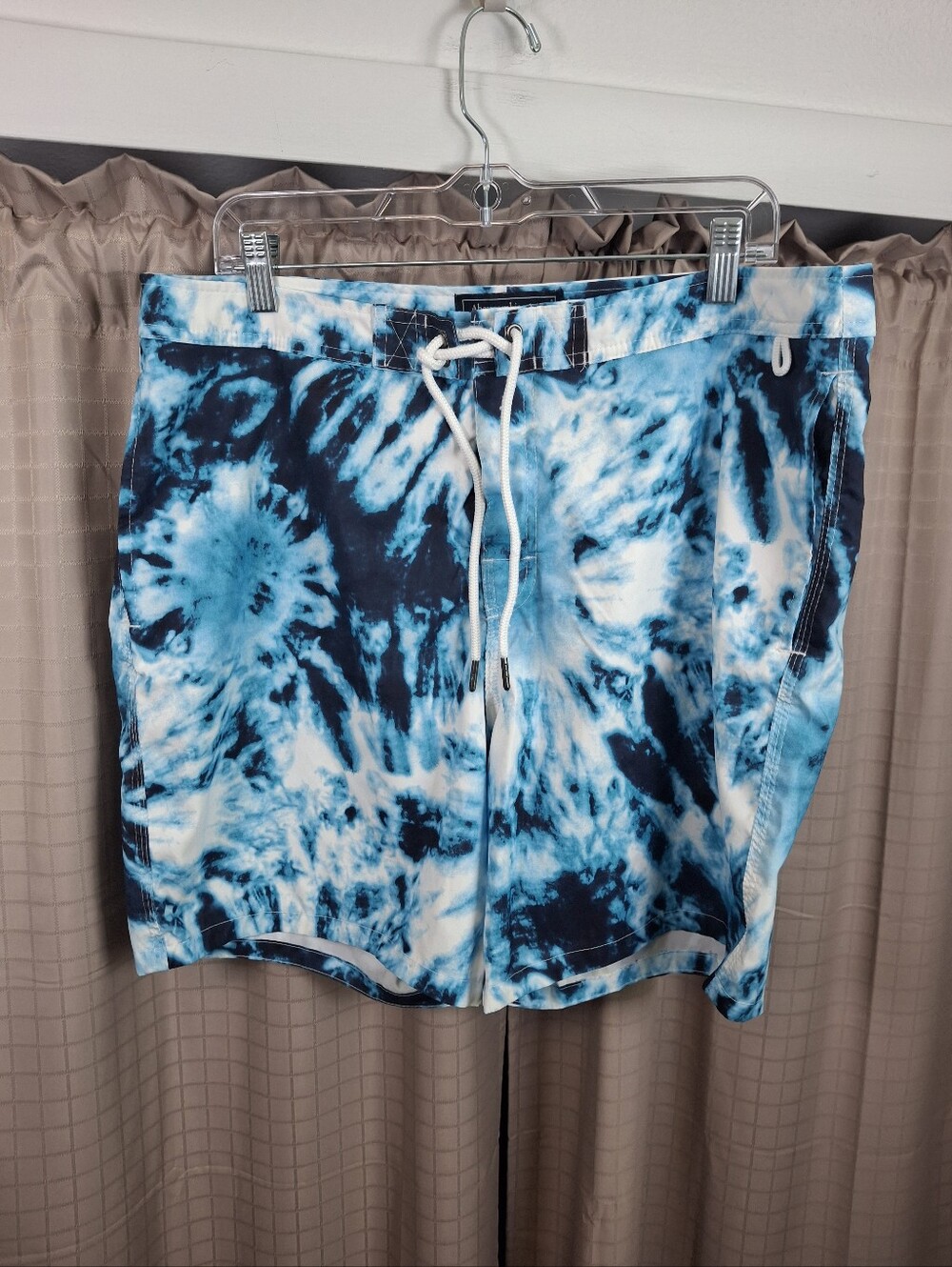 Abercrombie & Fitch Stretch Blue Tie Dye Swim Trunks Mesh Pockets Brief Size 36